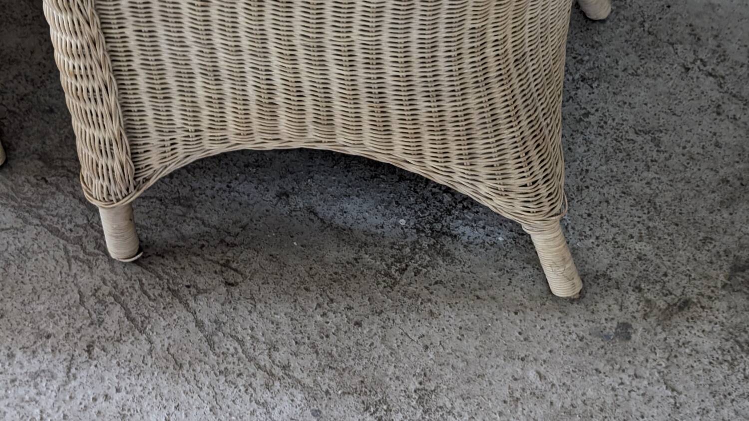 Vintage rattan lounge