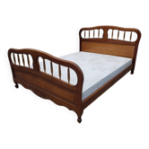 Lit style Louis XV en merisier