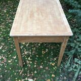 Two drawers farm table
