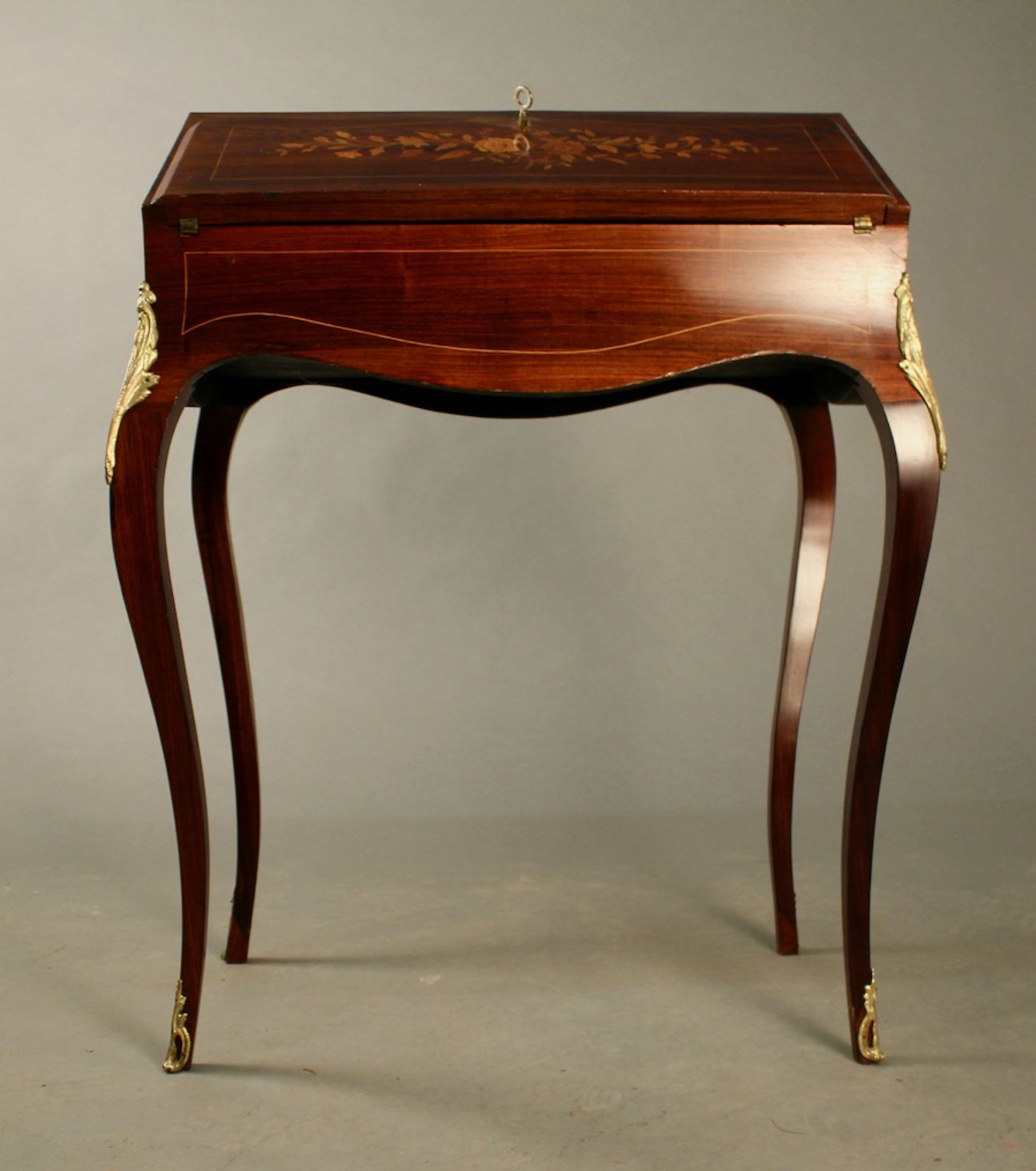 Bureau de pente marqueté de style Louis XV époque napoléon iii