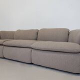 Confidential Seating Set by Alberto Rosselli for Saporiti, Beige Boucle Fabric, Italy, 1970s