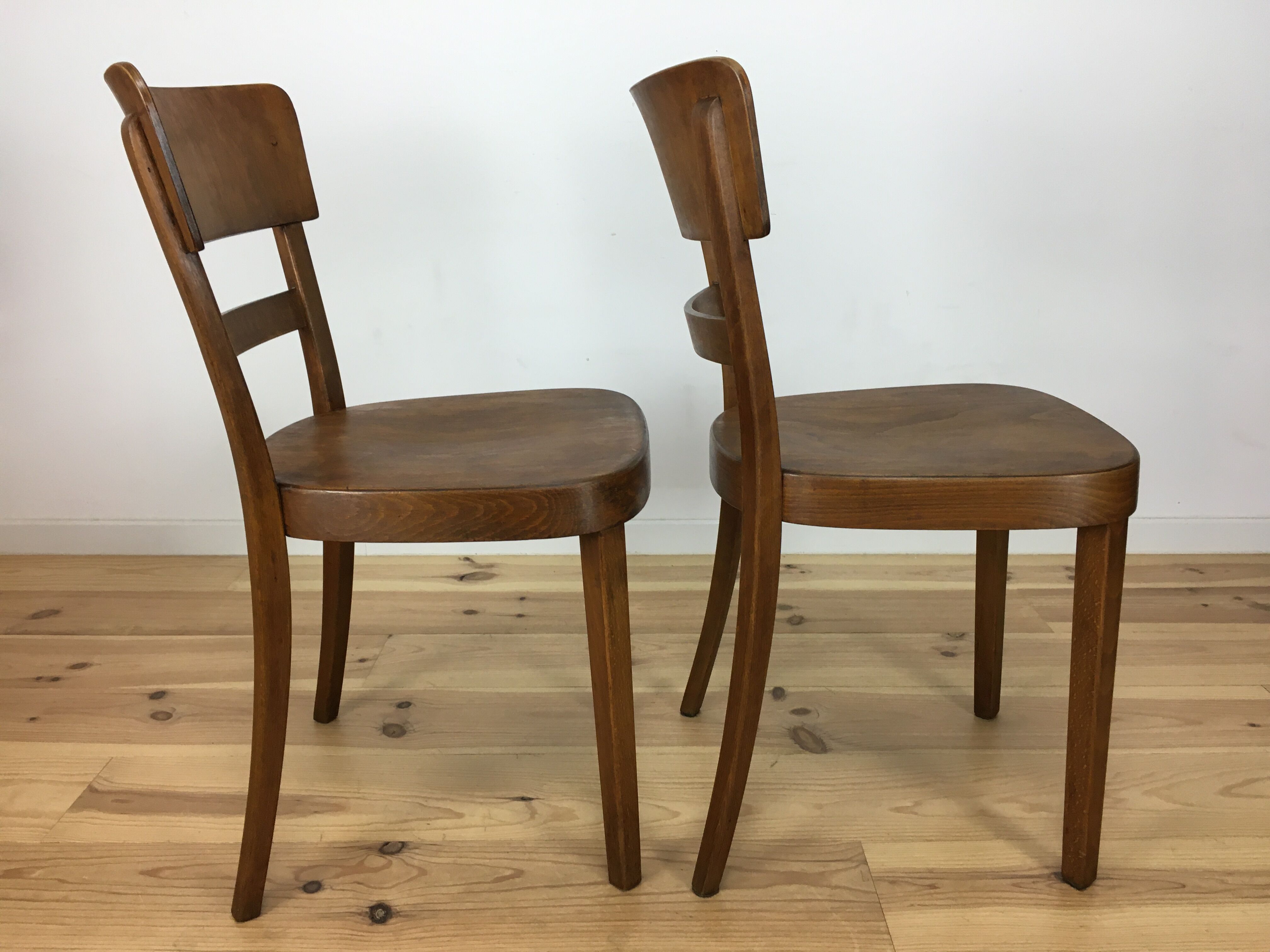 2 chairs bistros Horgen Glarus