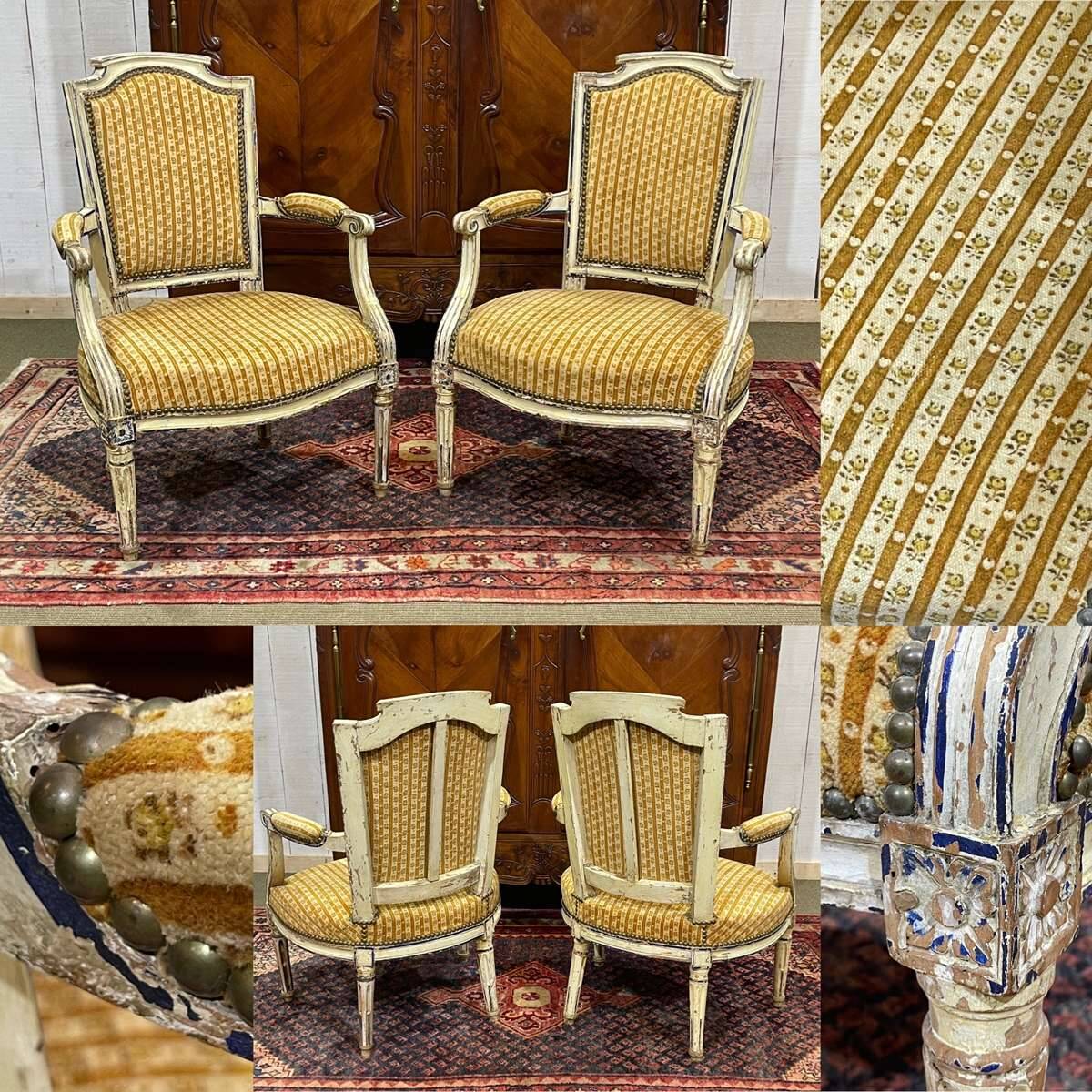 Paire de cabriolets d'époque Louis XVI en hêtre