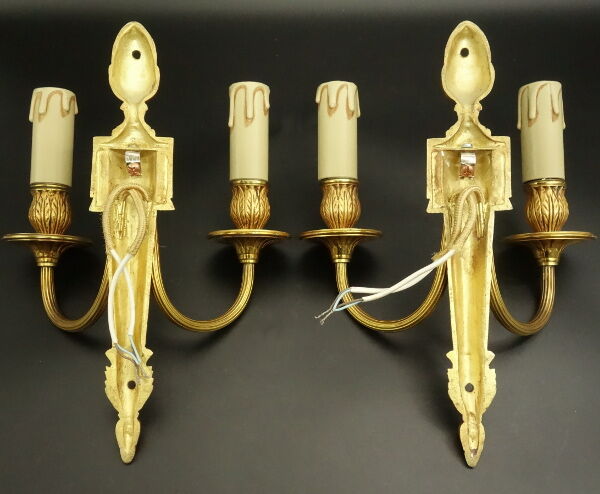 Pair of wall light Louis XVI style