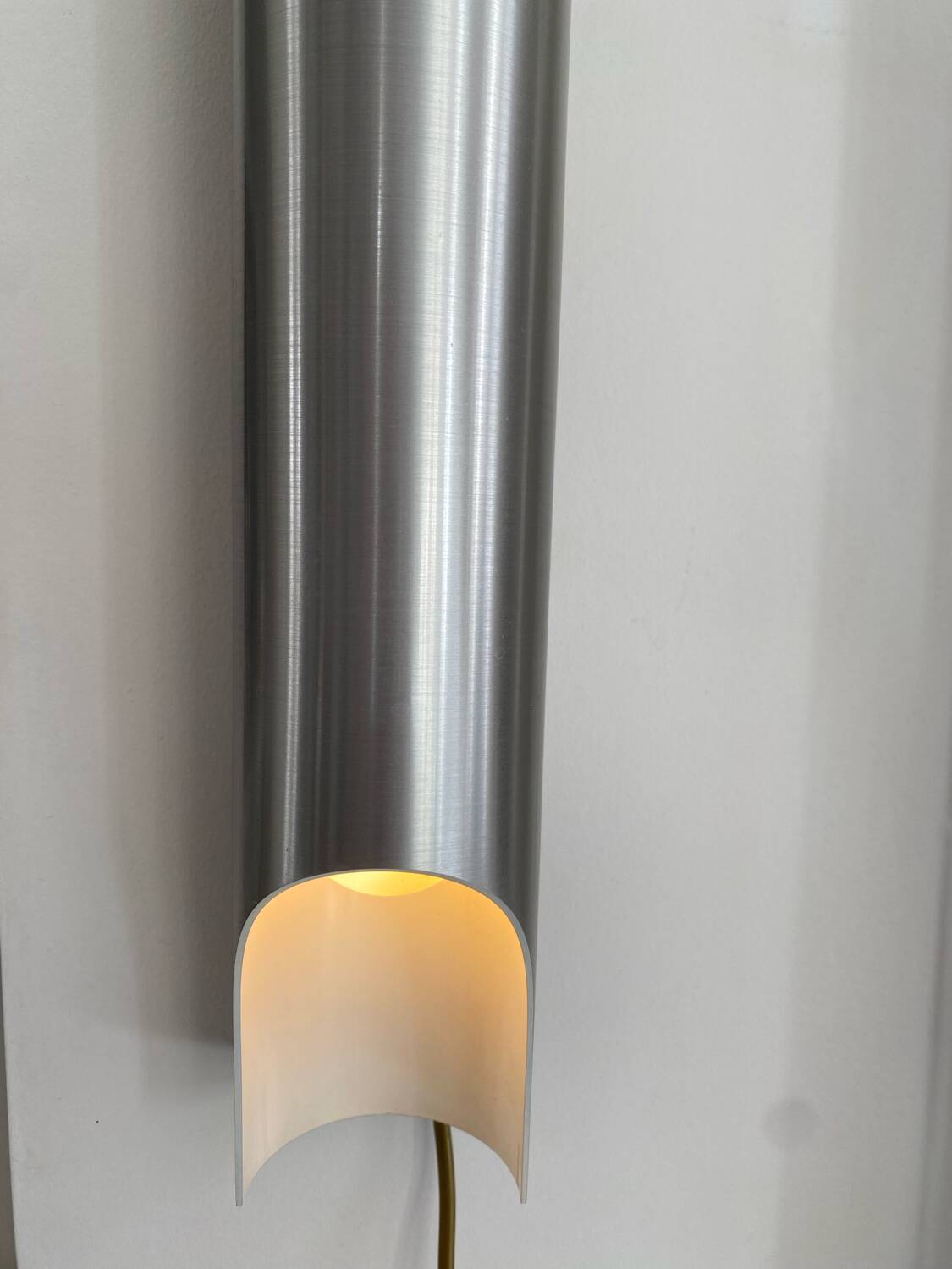 Maija Liisa Kormulainen – RAAK - PAIR OF “Fuga” WALL LIGHTS