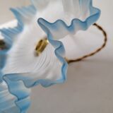 Suspension in opaline