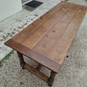 Rustic Burgundy farmhouse table from the 18th century in solid oak.