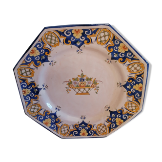 Earthenware plate signed Roullet Renoleau, Angoulème