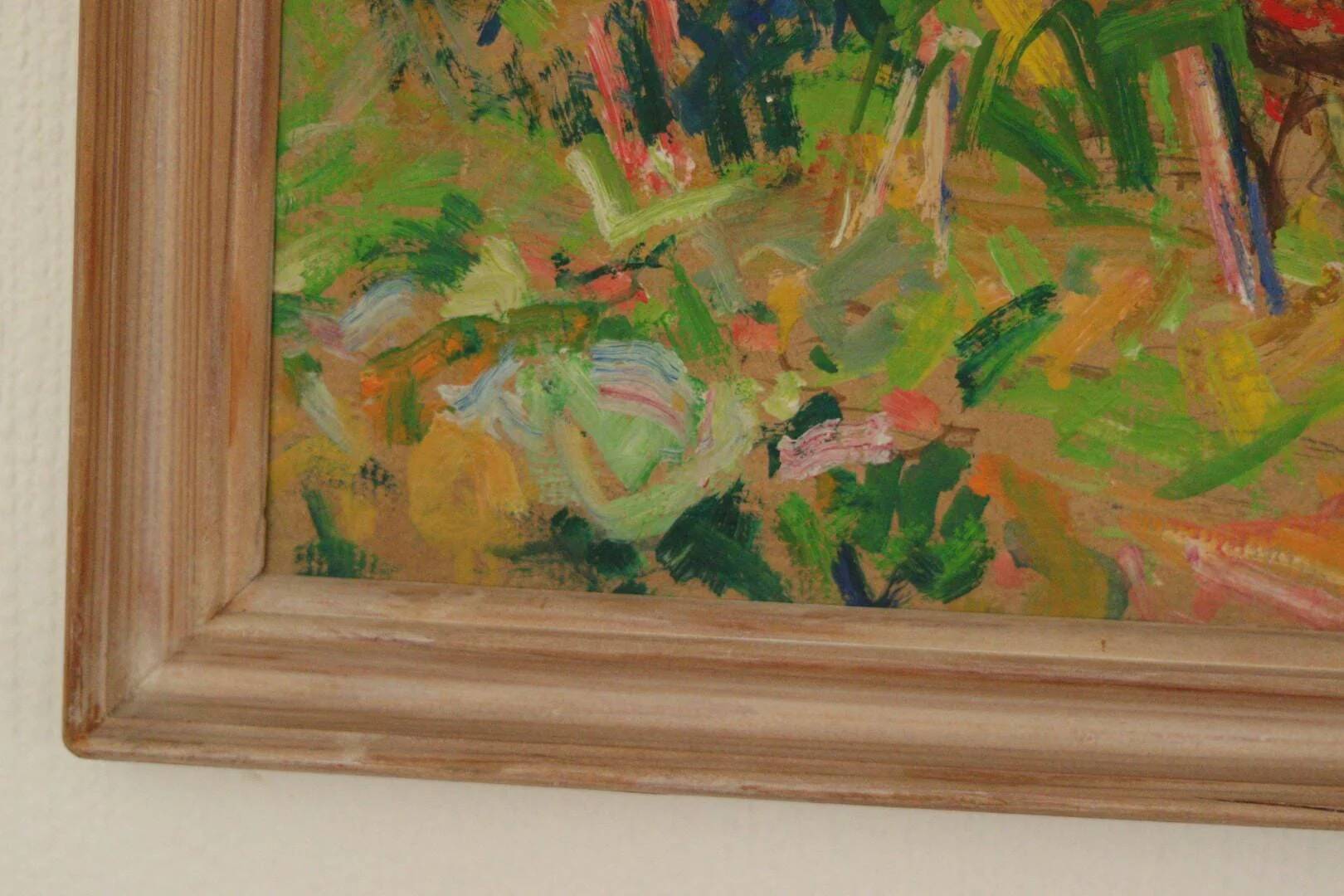 House with garden by Erik Jensen