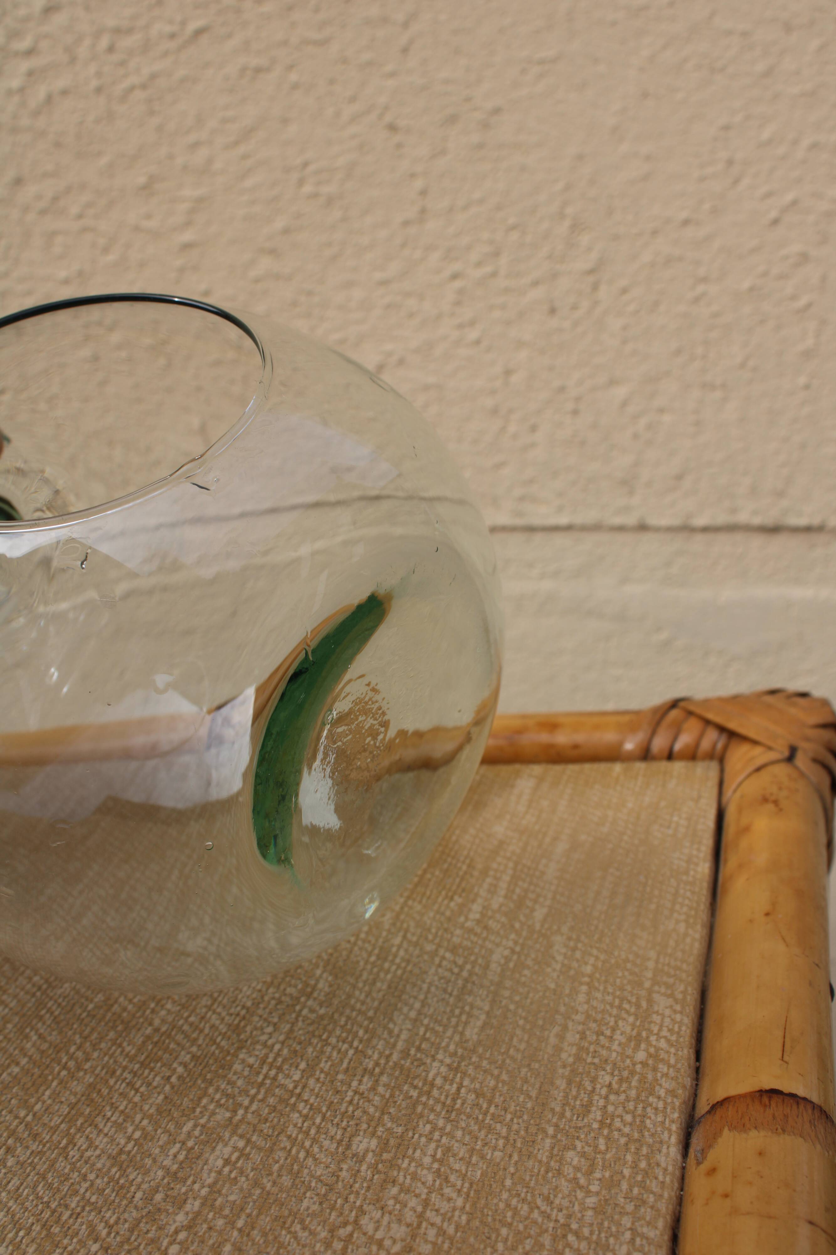 Apple-shaped terrarium vase