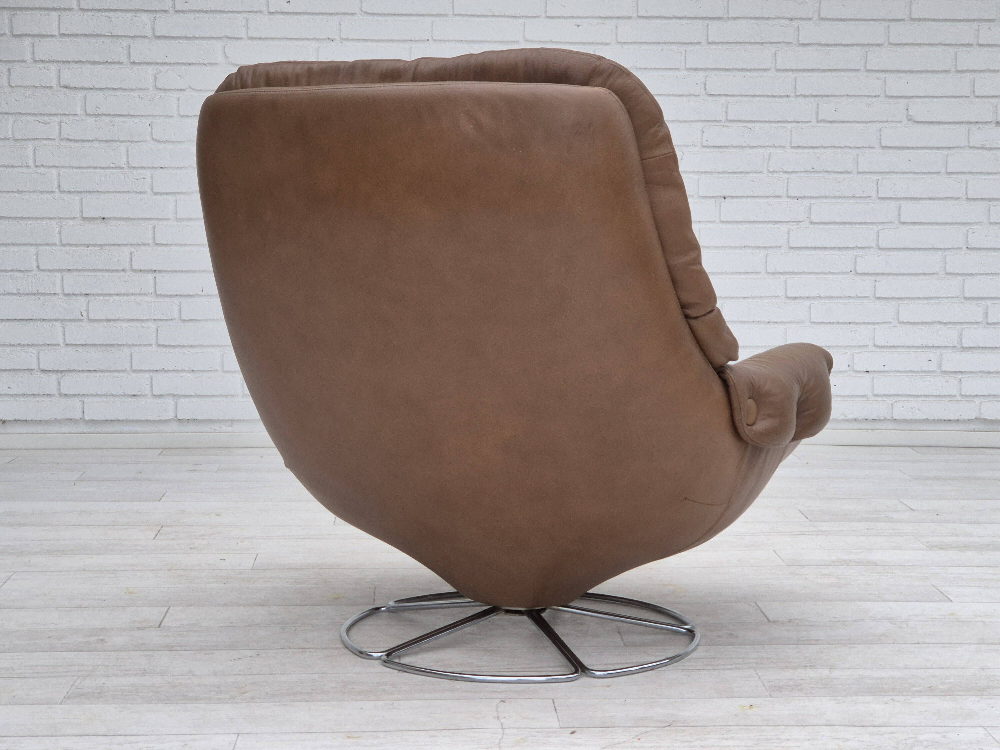 1970s, Scandinavian swivel chair, original condition, brown furniture leather.
