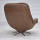 Chaise pivotante scandinave des années 1970, état d'origine, cuir d'ameublement marron.