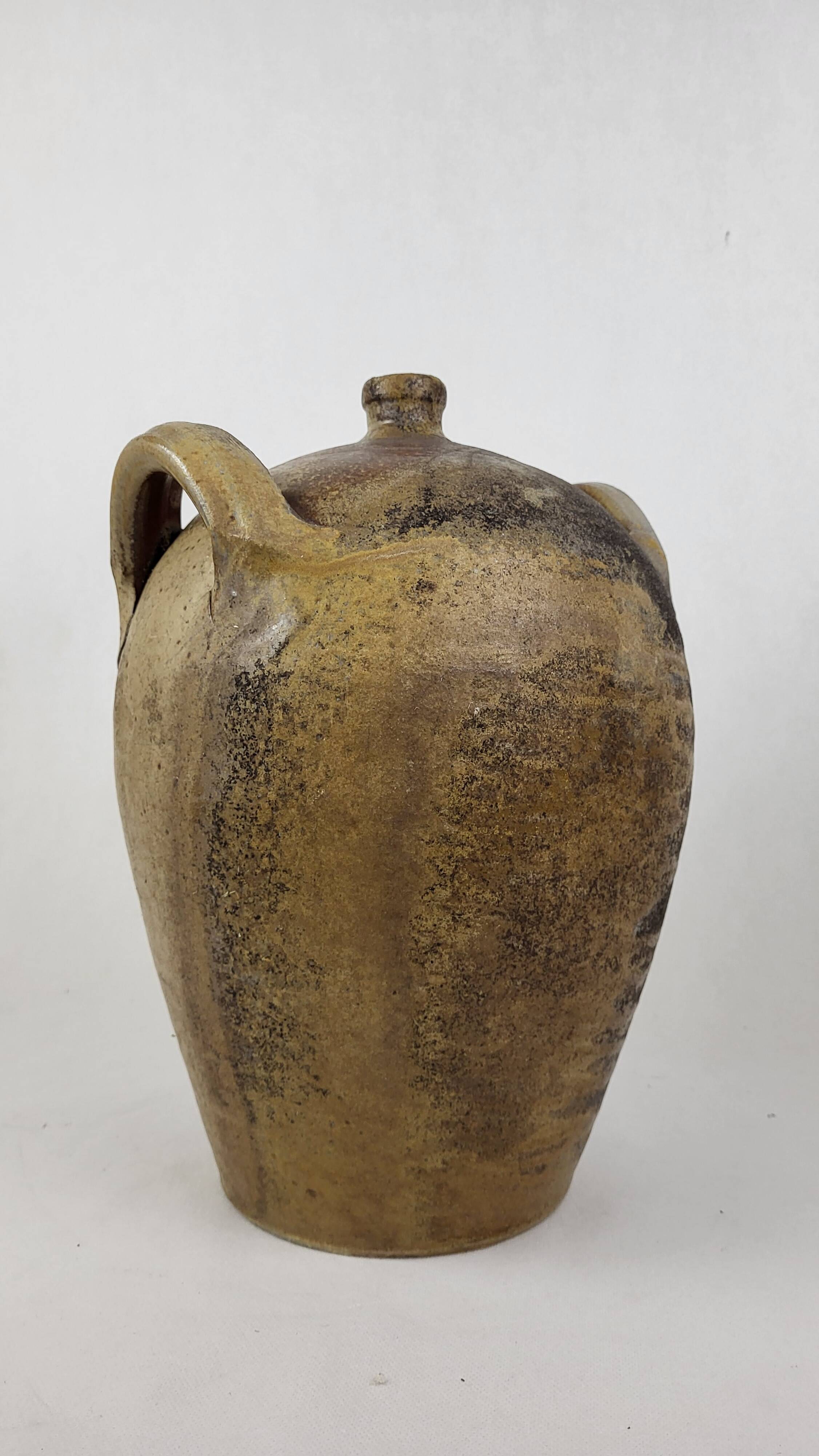 Toule Jarre bottle in Puisaye sandstone 19th century