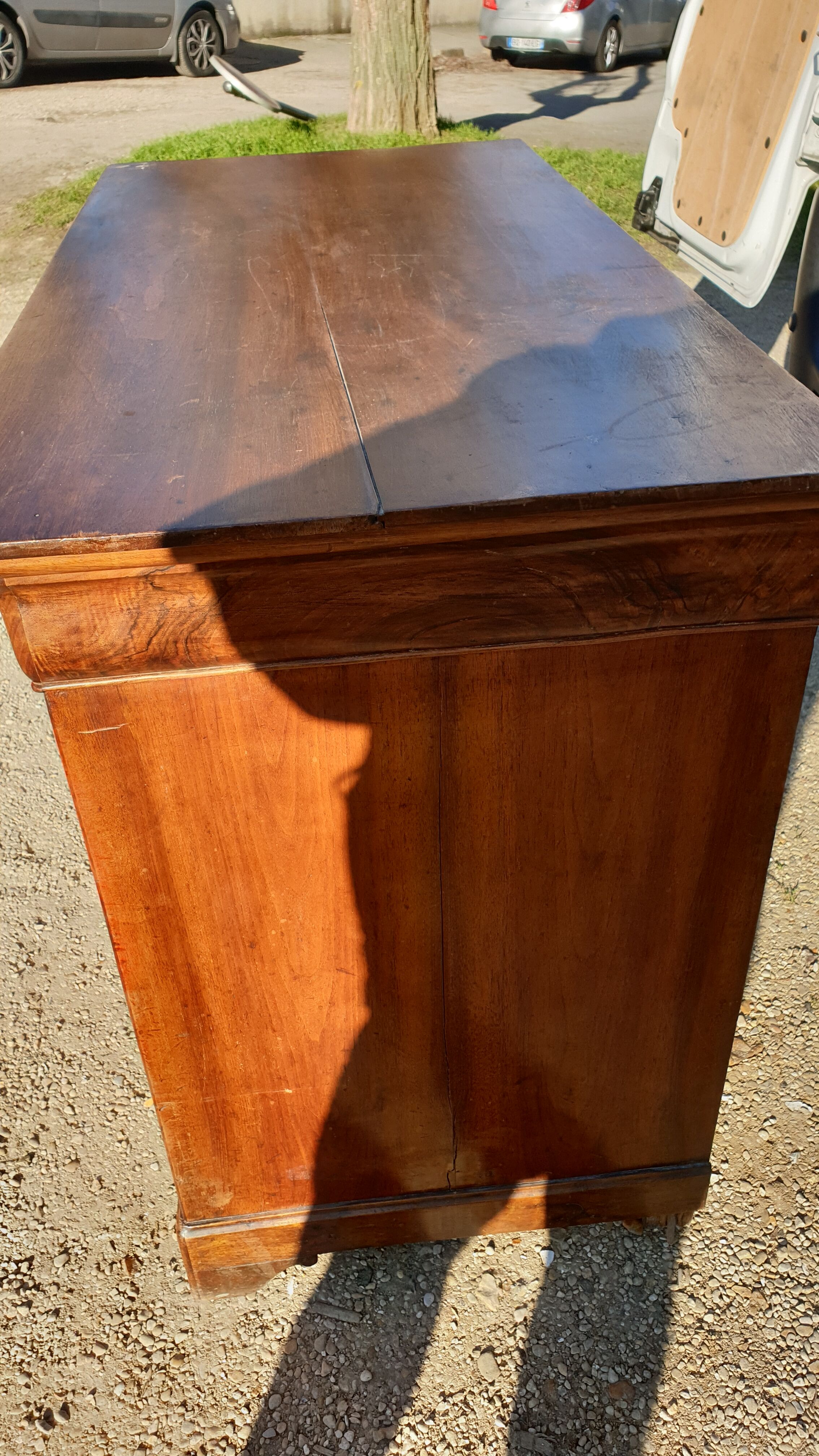 Commode louis Philippe à doucine