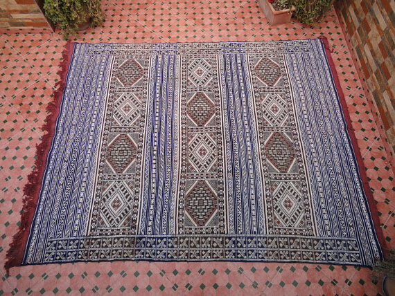 Carpet kilim 250 x 197 cm