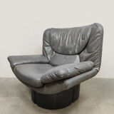 Vintage Il Poltrone leather lounge chair Ammannati & Vitelli Comfort