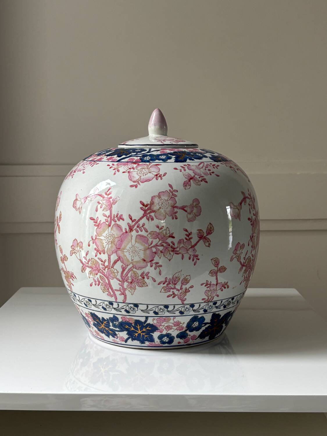 Vase potiche en porcelaine Adèle Carey