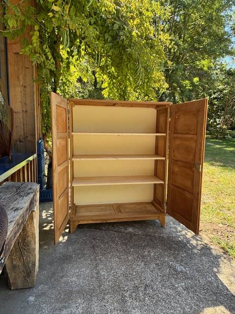 Elegant 1950s oak wardrobe