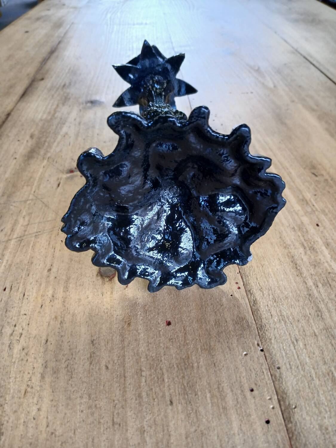 Black metal candle holder/candlestick
