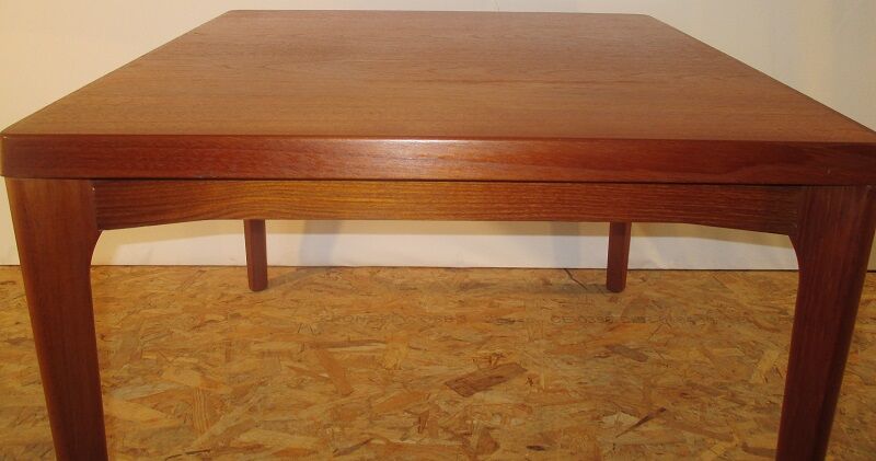 Table de Canapé Scandinavede H Kjaernulf