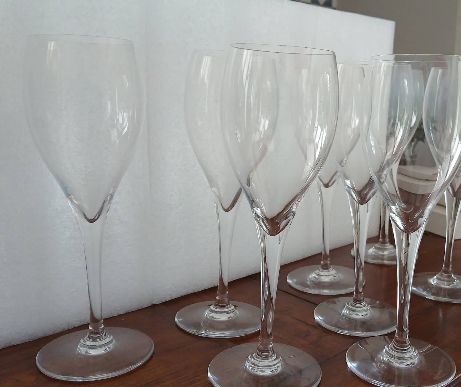 8 Baccarat water glasses signed Saint Remy model