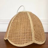 Vintage flower-shaped rattan pendant light