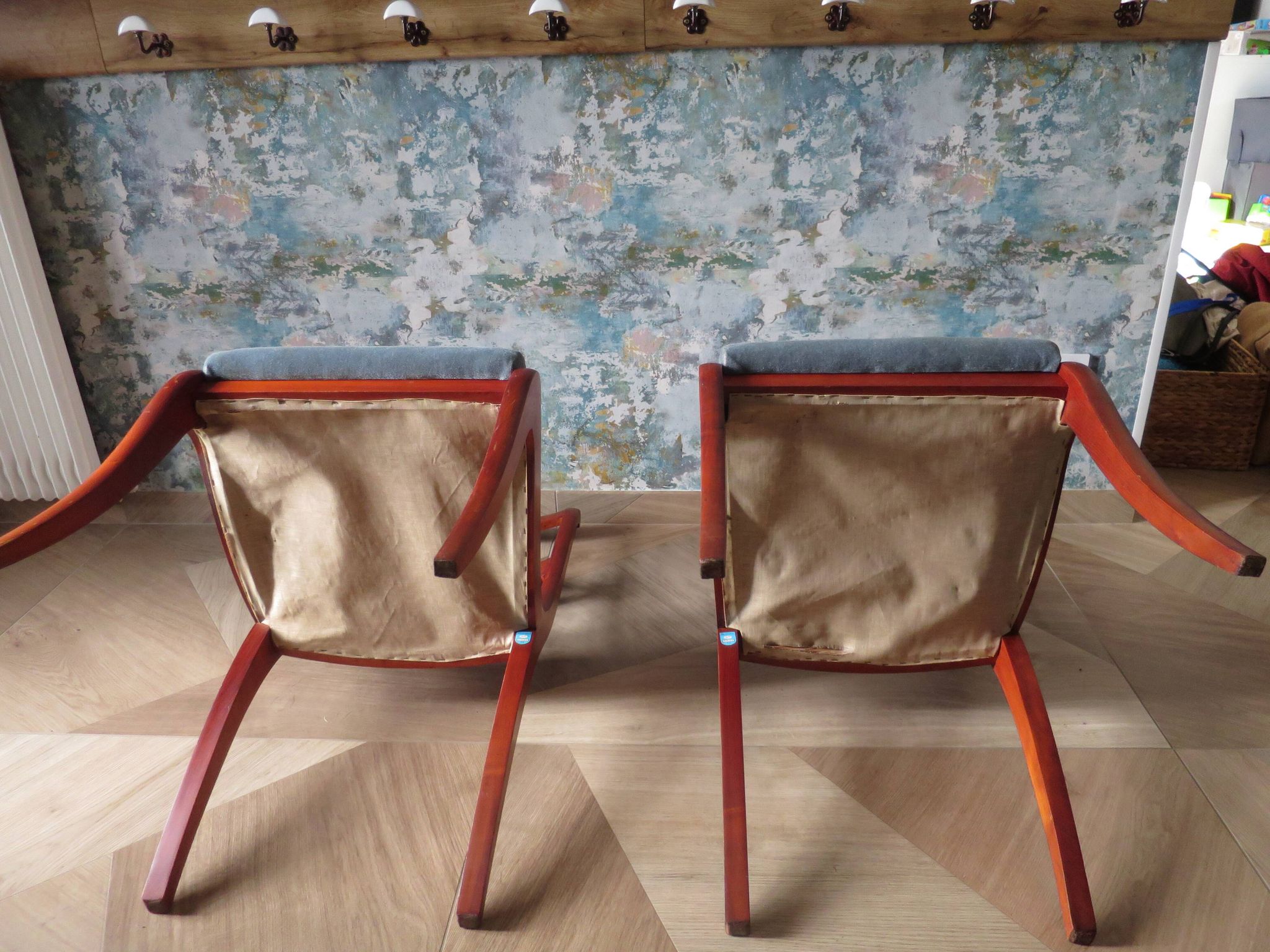 Rare - Set of 4 Louis Philippe/restoration style chairs with medallion - Colour blue / cherry wood