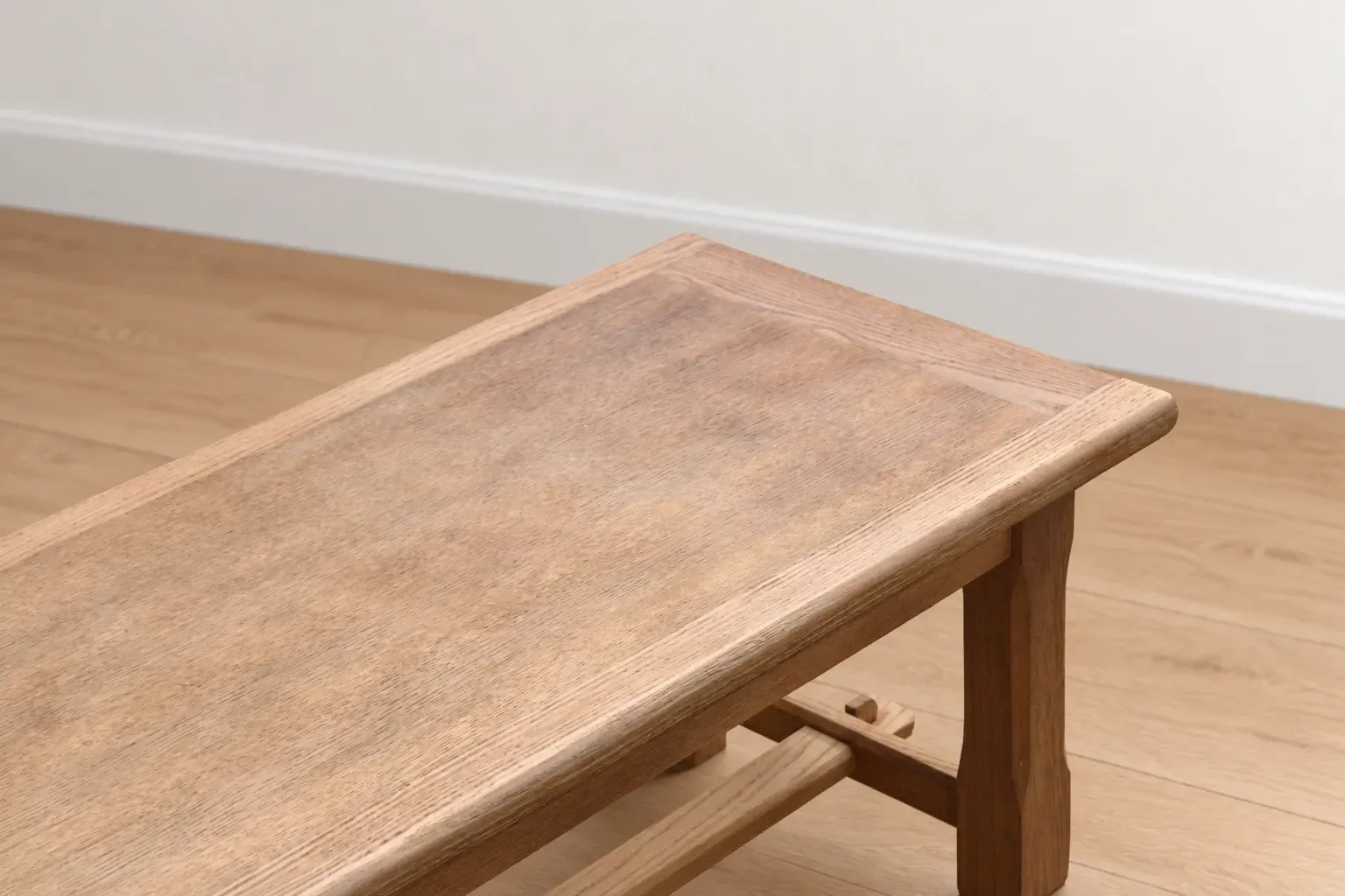Natural wood farmhouse coffee table – country style, dowel stretcher – 99 cm