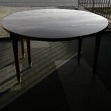 19th century round mahogany table
