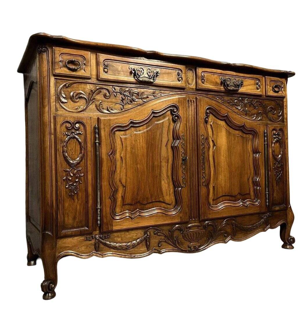 Buffet provençal de style louis XV en noyer / 160cm de long