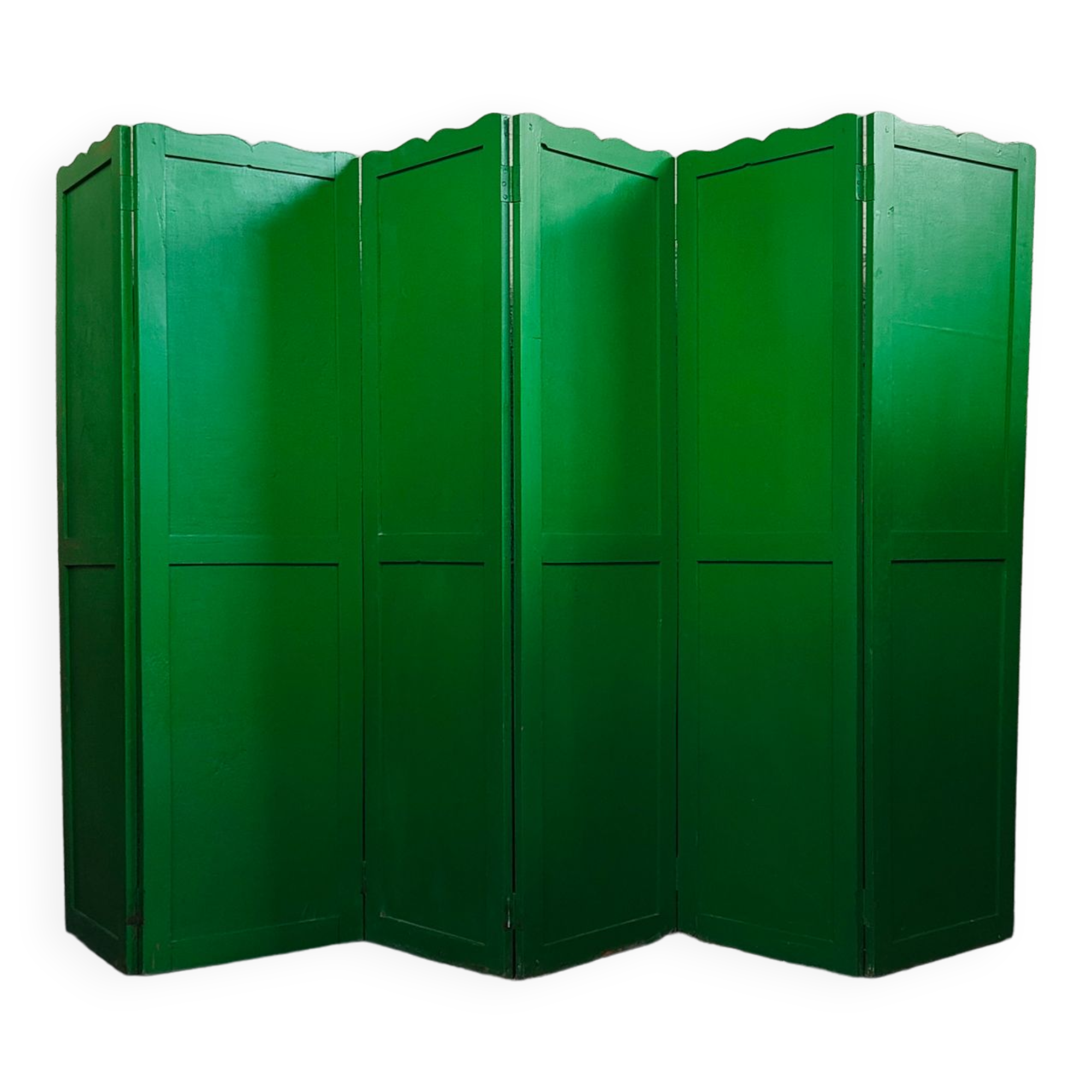 Bohemian wooden screen green bottle year 60s