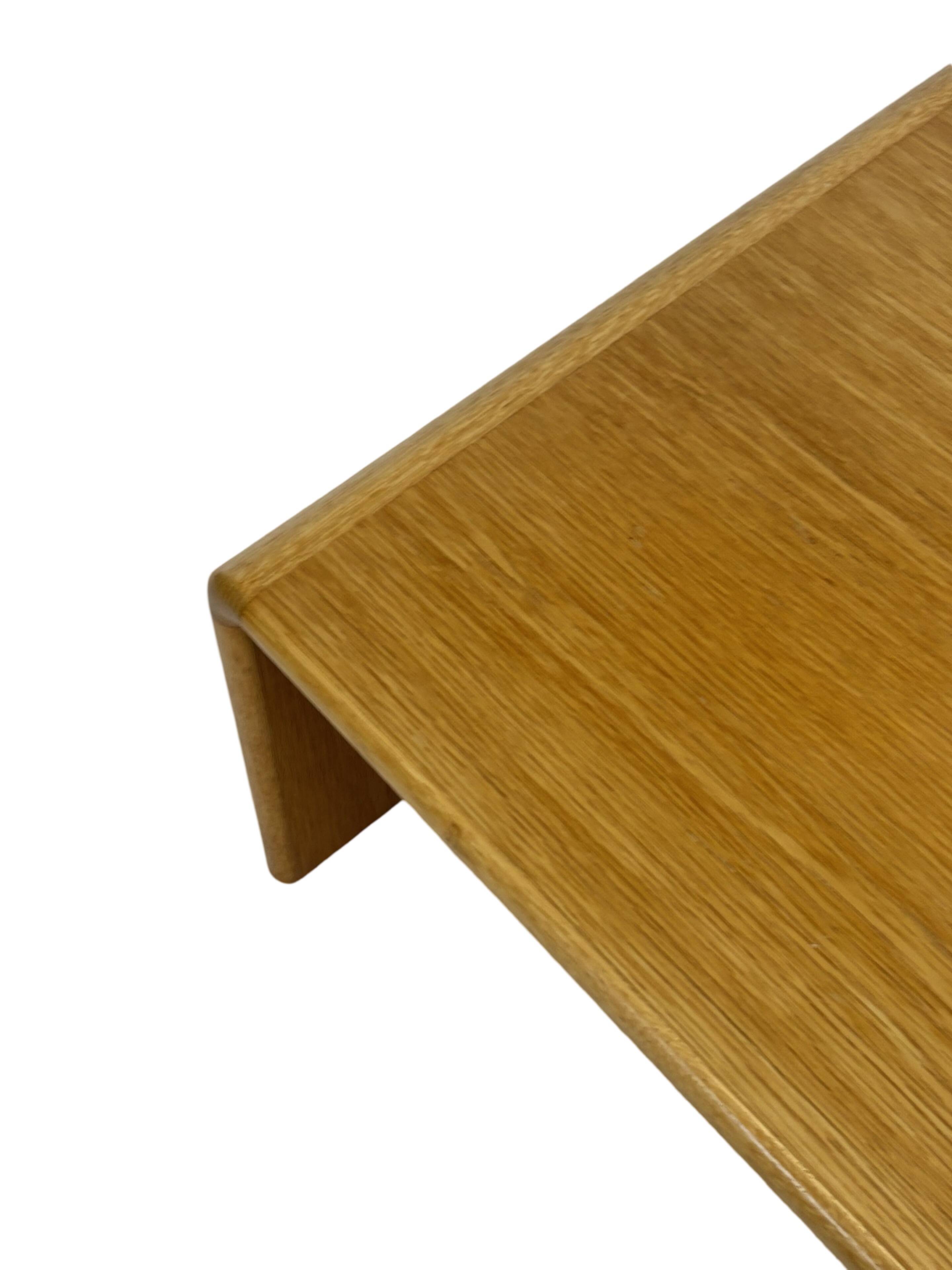 Table basse carrée minimaliste en chêne, années 70