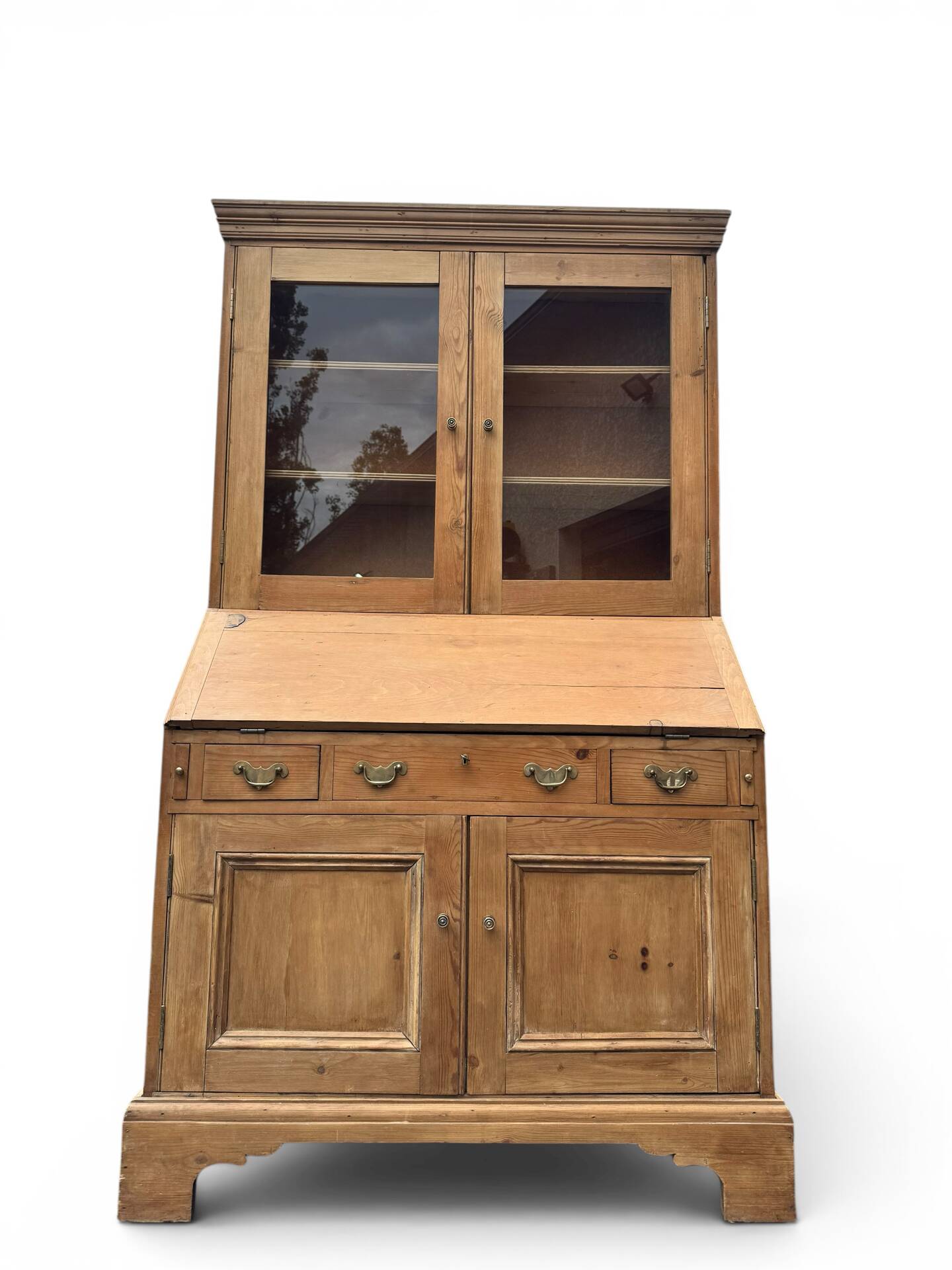 Showcase secretary with two bodies, English, in raw pine – around 1900