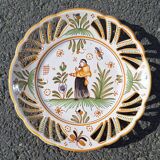 Earthenware plate with Moustiers decoration