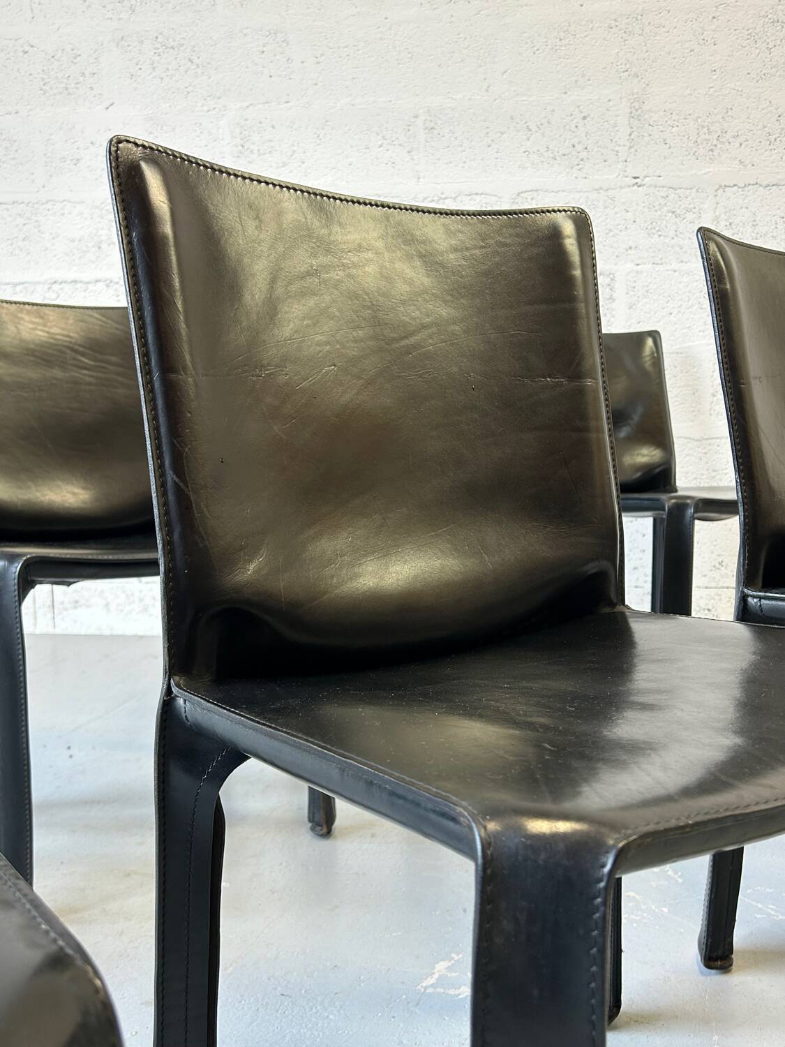 Cab 412 chairs Cassina mario bellini