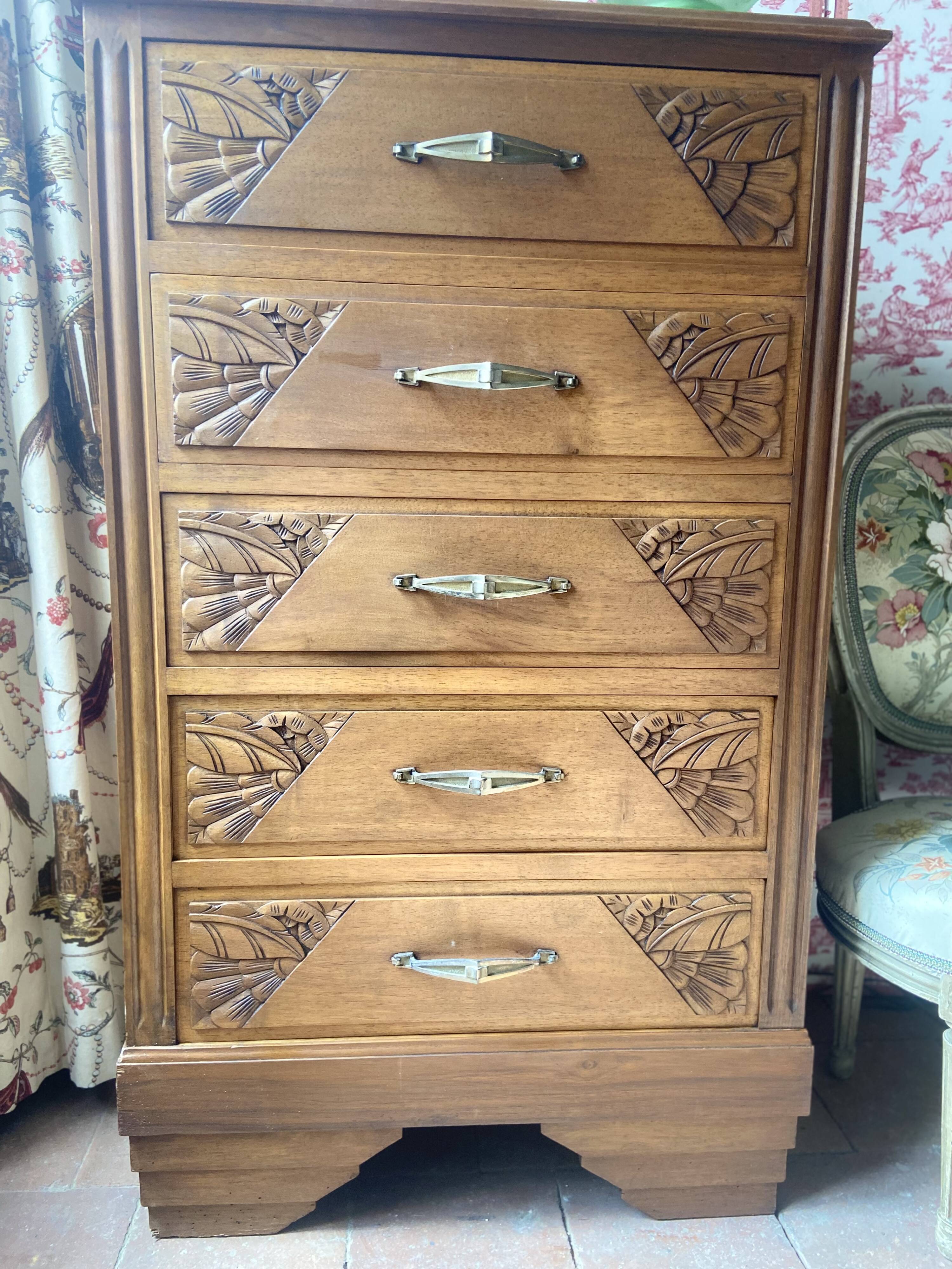 Commode semainier old era Art Deco in Walnut renovated