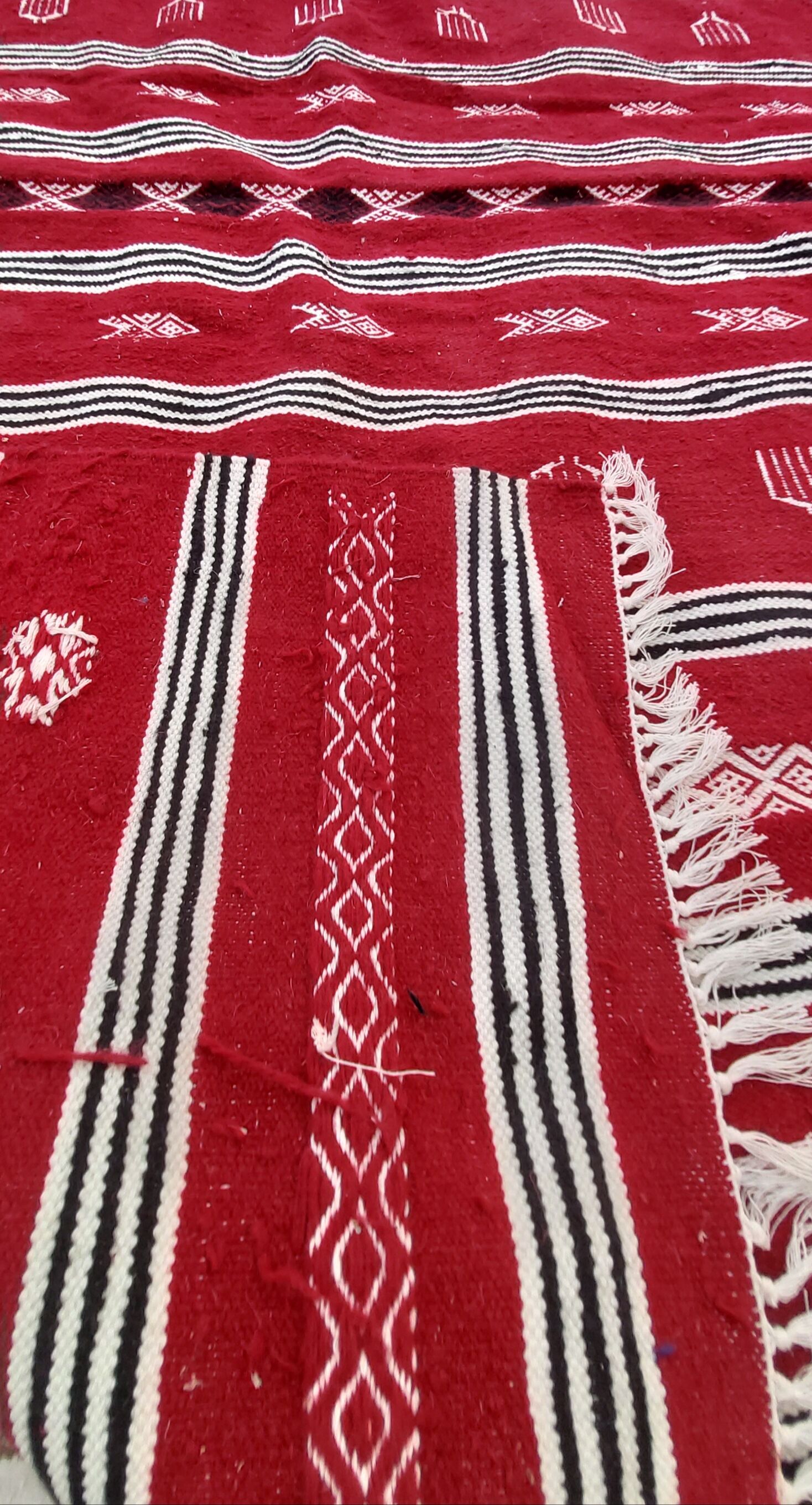 Traditional Berber handmade kilim rug in pure wool 200-110cm