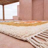 Large natural wool rug 200x300 cm
