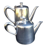 A pair of vintage silver-plated teapot and coffee pot