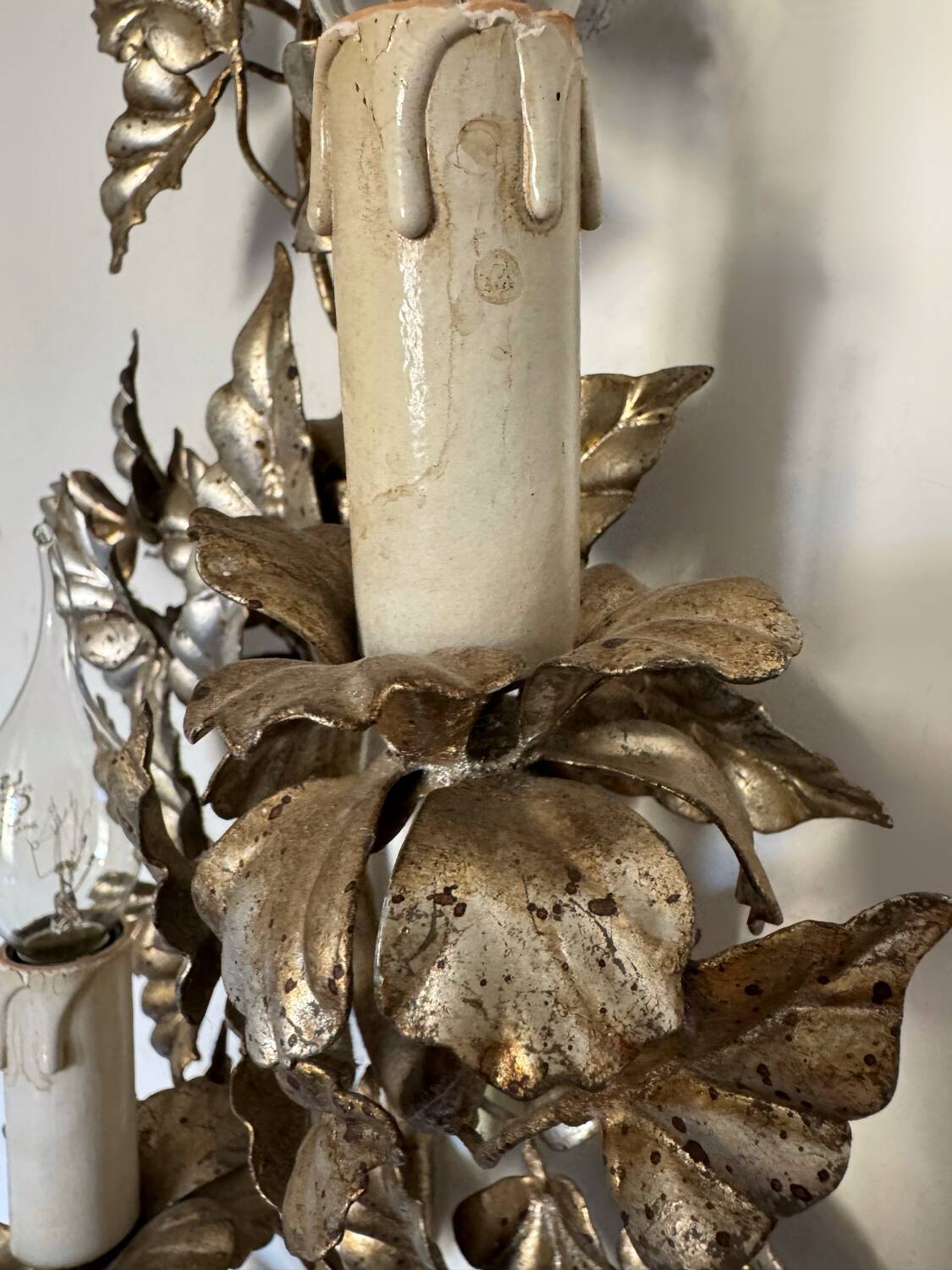 Florentine foliage applique from the 1960s.