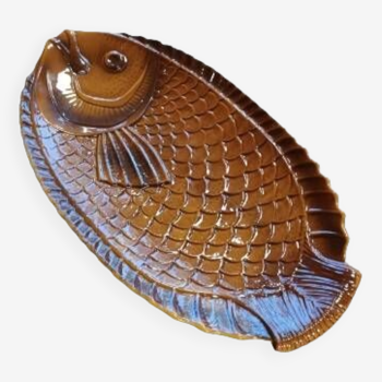 Grand plat en céramique de Sarguemines poisson
