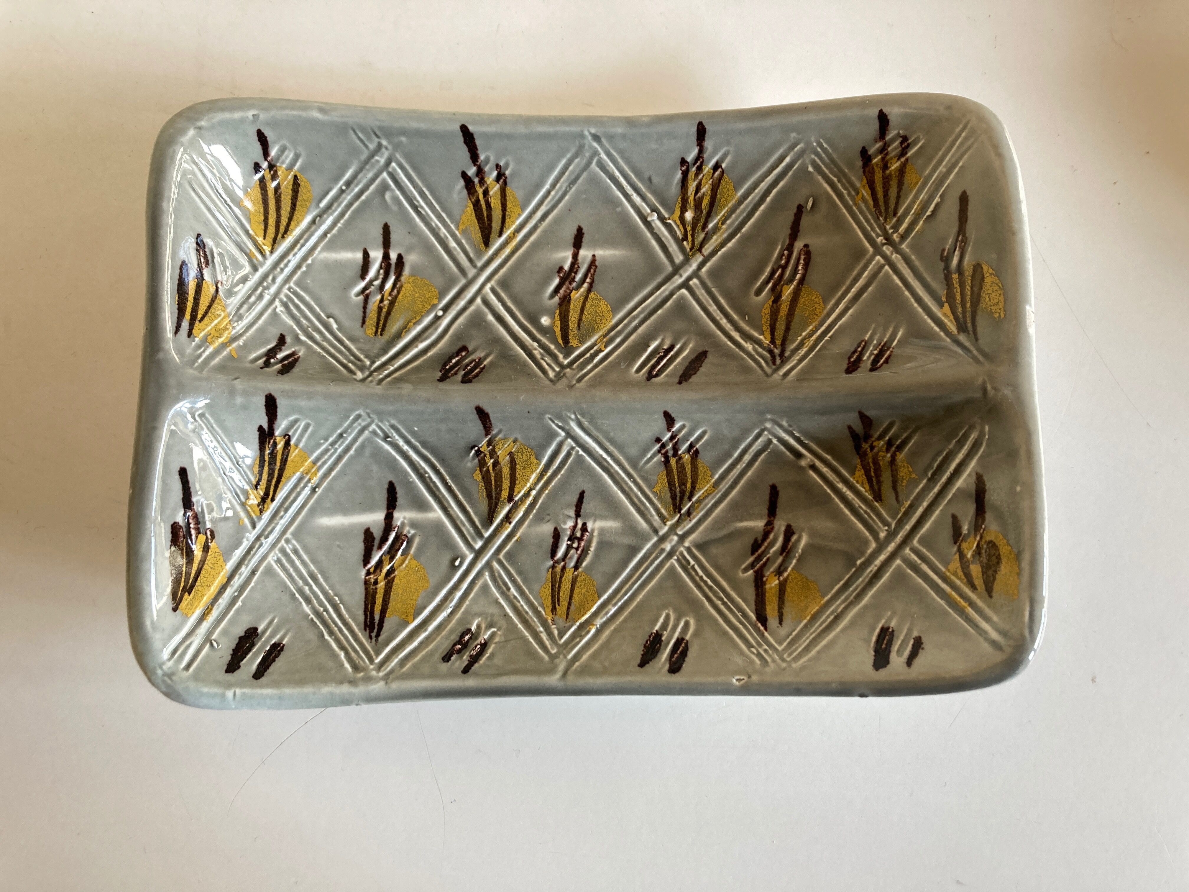 Italian ceramic empty pocket Tasca sgraffito 1960