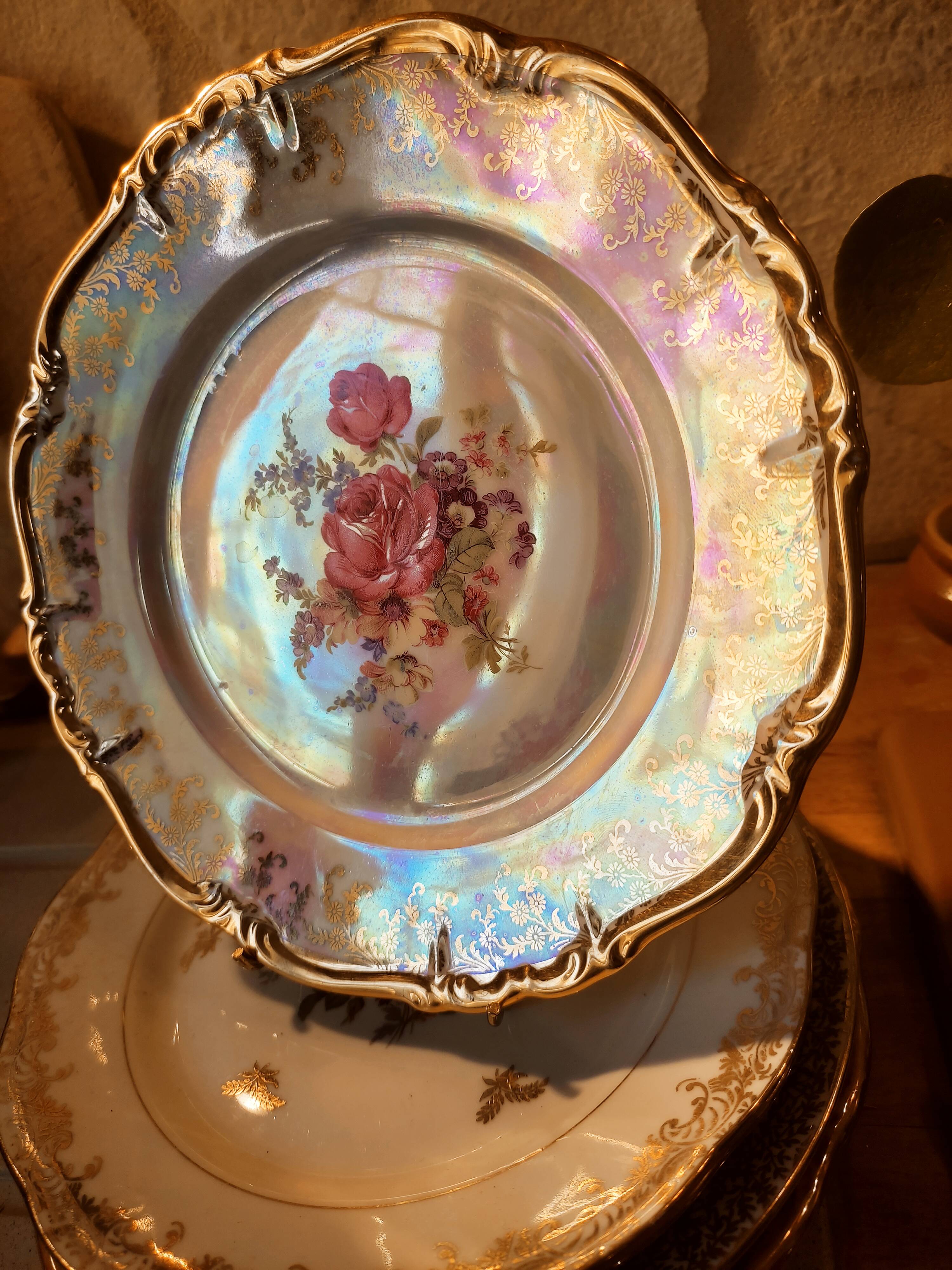 6 mismatched dessert plates decorated with roses
