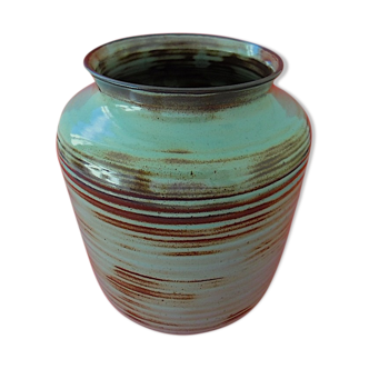Glazed ceramic vase with celadon cover