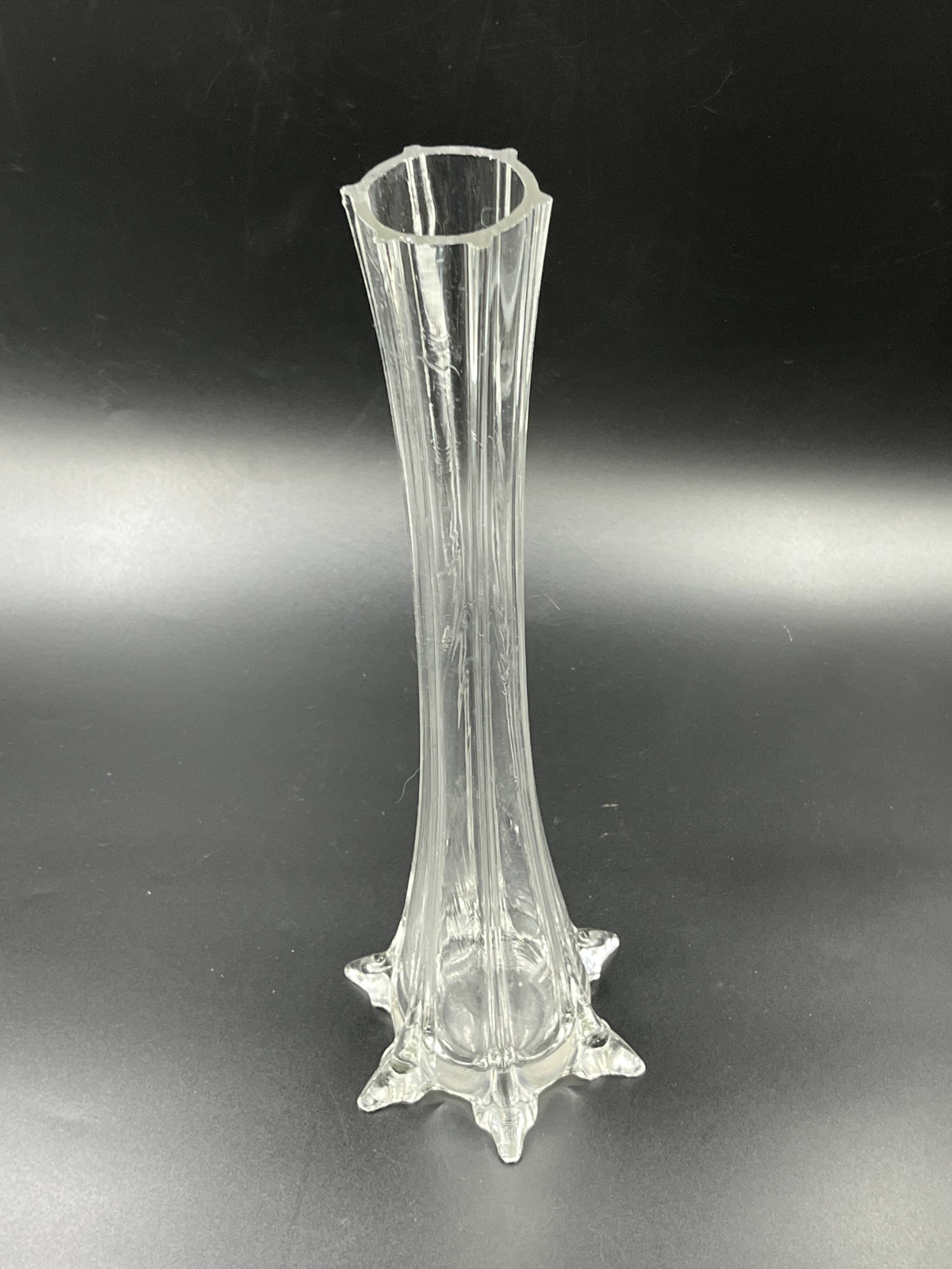 Art Deco moulded glass soliflore