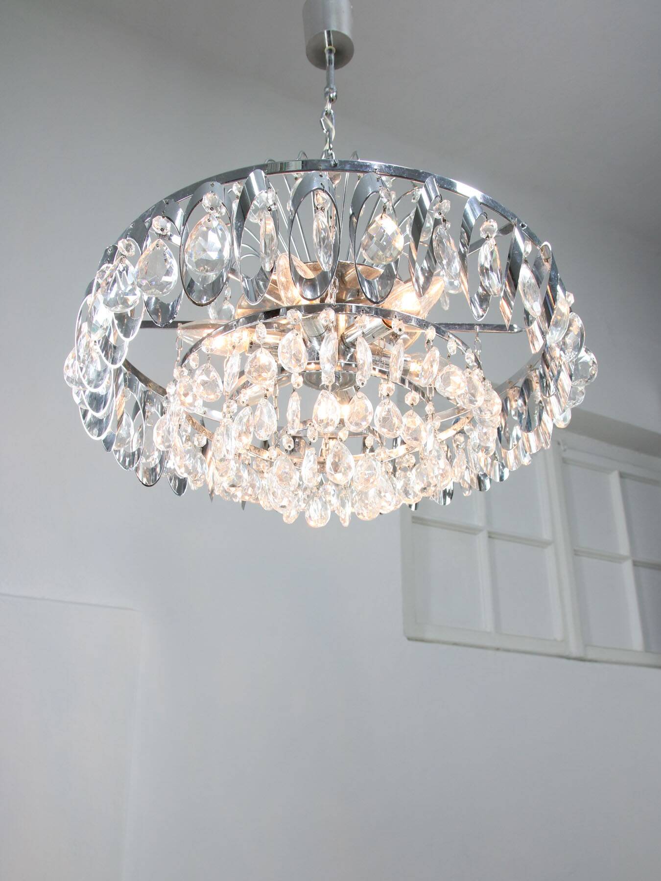 Lustre en cristal viennois vintage de taille moyenne, années 70