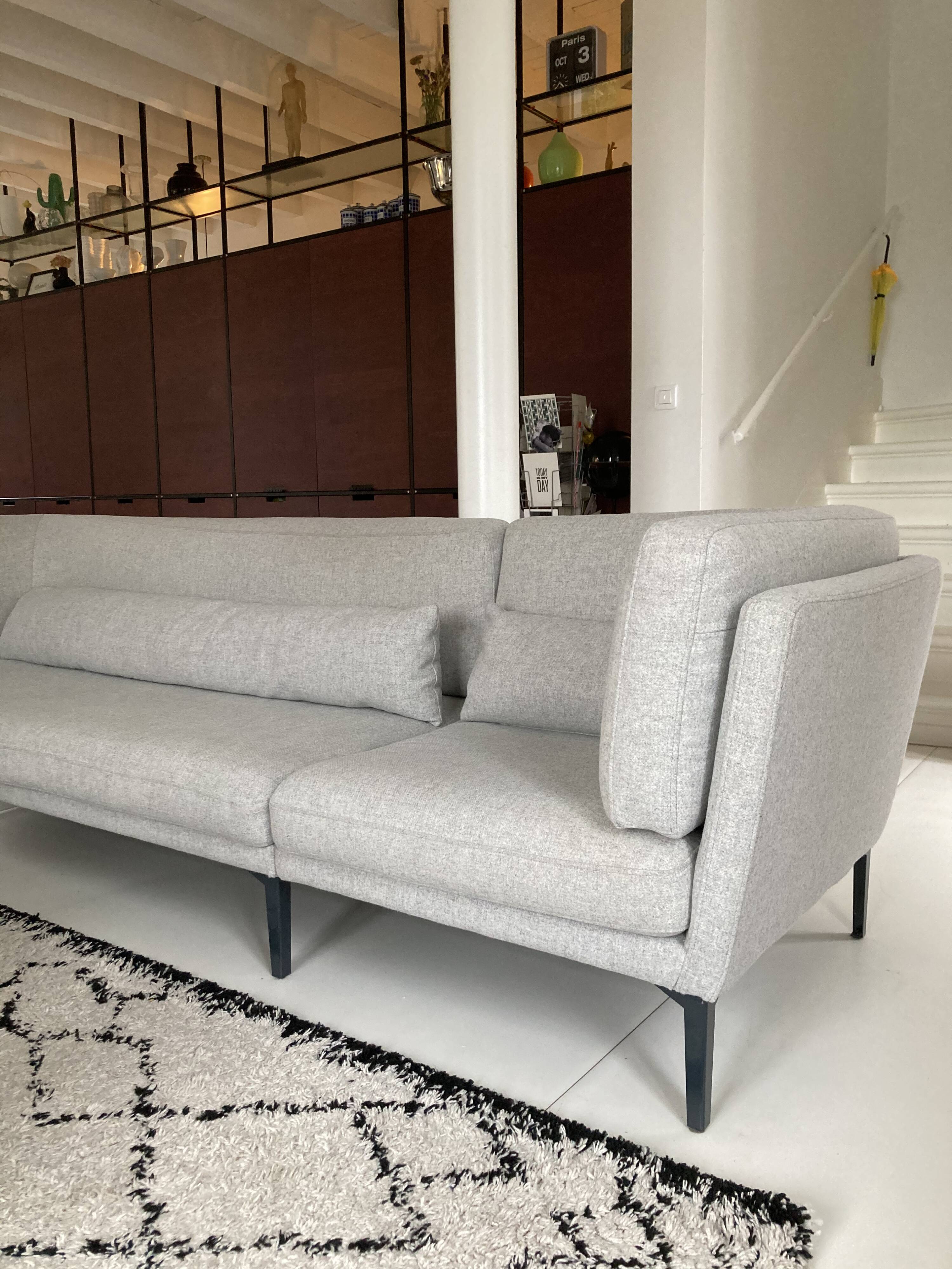 Sofa in Bloomingville grey wool