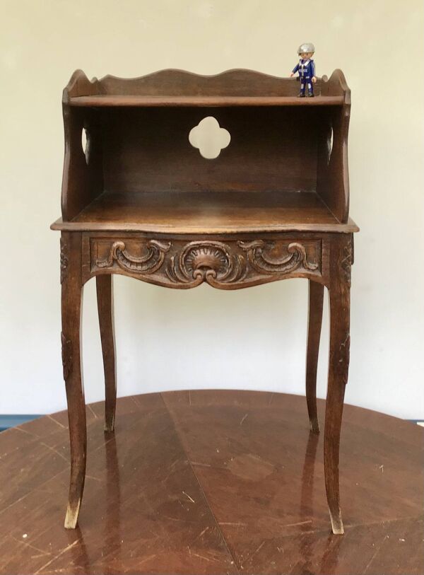 Table de chevet - Chêne - Style Louis XV - 19e siècle