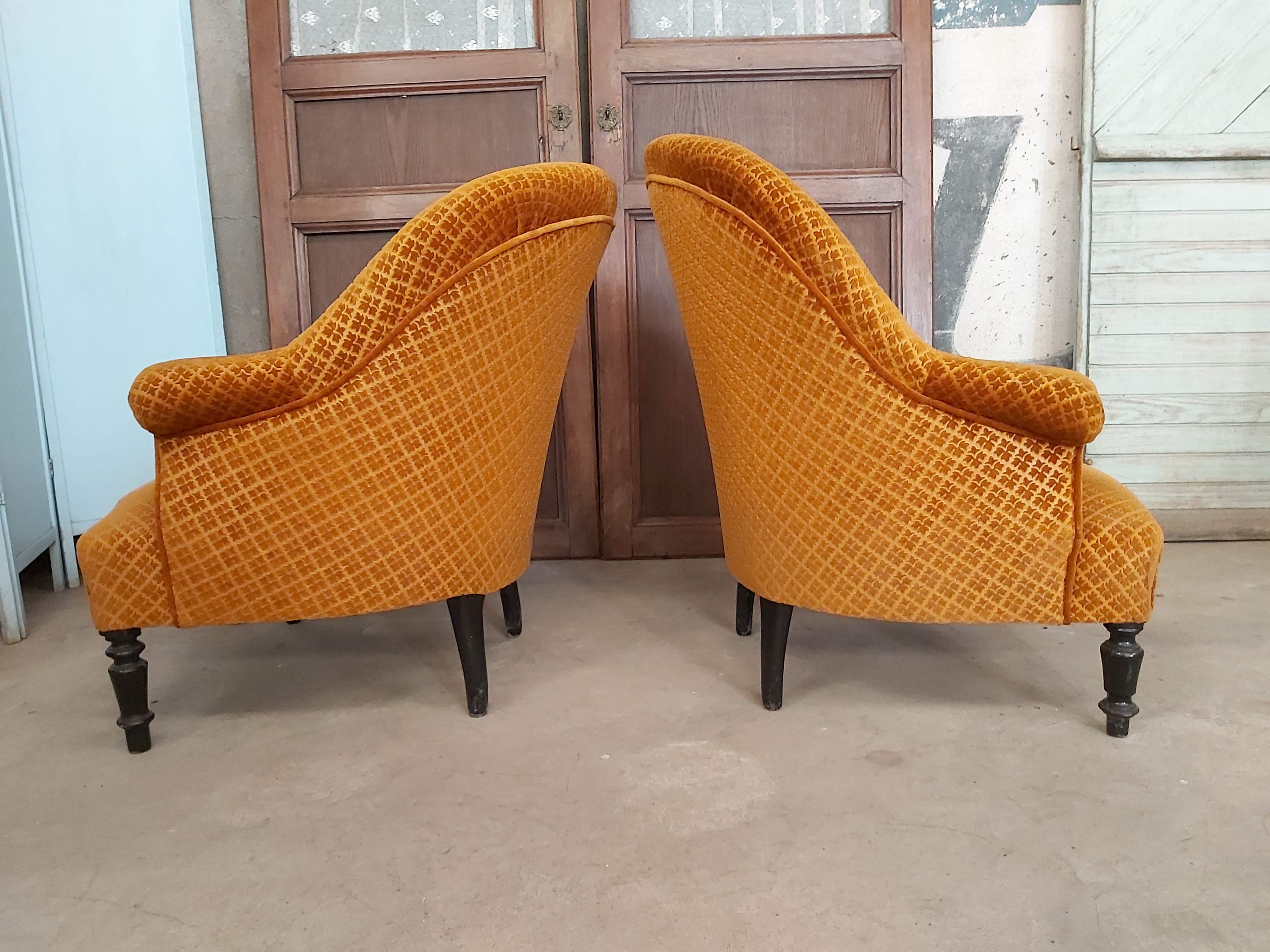 Pair of orange velvet toad armchairs