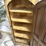 Small Parisian wardrobe
